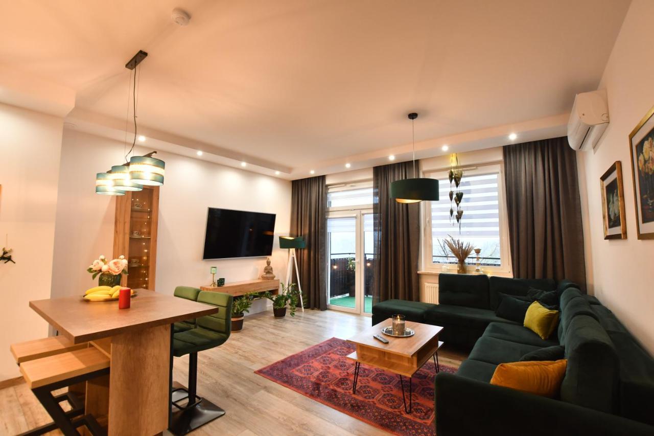 Green Penthouse Grudziądz Buitenkant foto